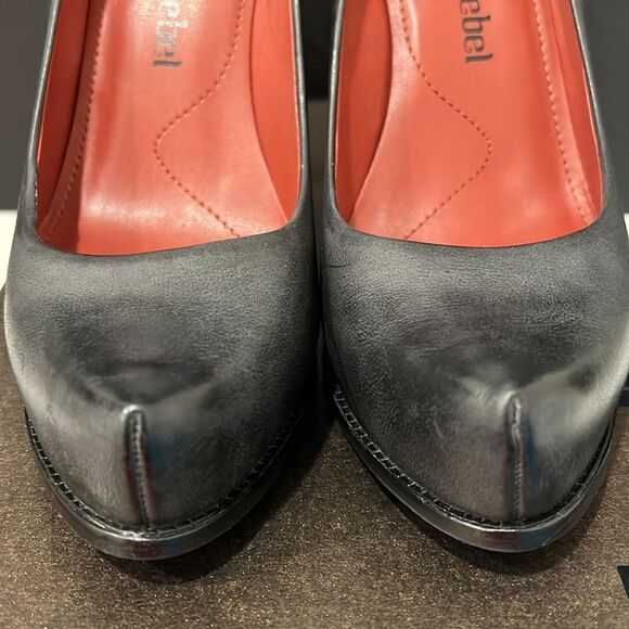 Luxury Rebel Pumps  - Picture 3 of 6